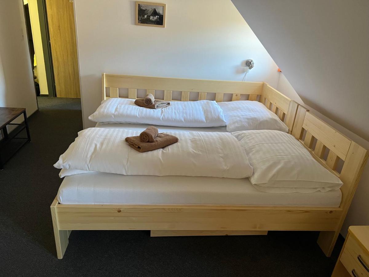 Horsky Hotel Paprsek Staré Město エクステリア 写真