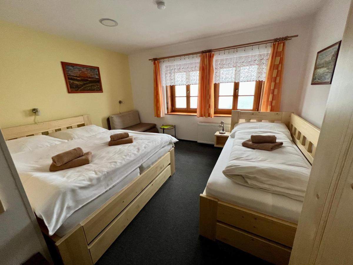 Horsky Hotel Paprsek Staré Město エクステリア 写真